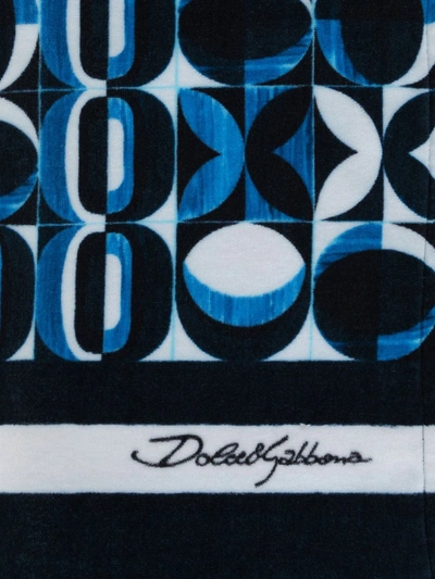 Shop Dolce & Gabbana Geometric-print Beach Towel In Blue