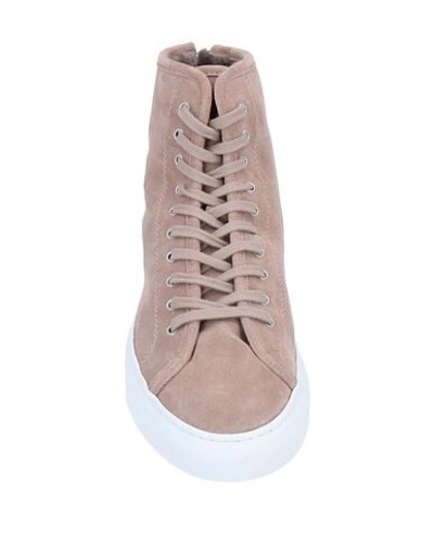 Shop Common Projects Woman By  Woman Sneakers Light Brown Size 8 Soft Leather In Beige