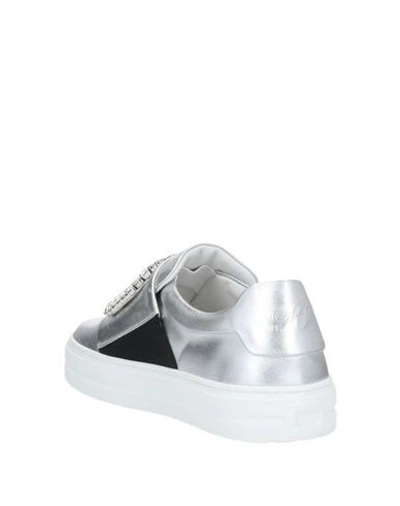 Shop Roger Vivier Woman Sneakers Silver Size 4 Soft Leather