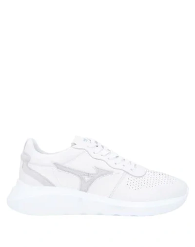 Shop Mizuno Man Sneakers White Size 8.5 Textile Fibers, Soft Leather