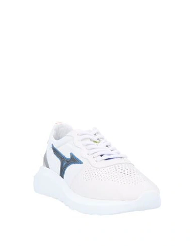 Shop Mizuno Man Sneakers White Size 9 Soft Leather, Textile Fibers