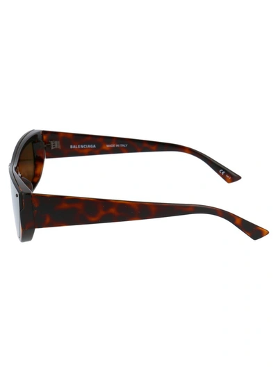 Shop Balenciaga Eyewear Shield Rectangle Sunglasses In Brown