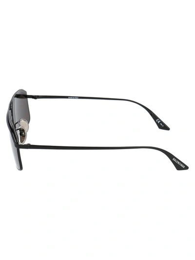 Shop Balenciaga Eyewear Everyday Pilot Frame Sunglasses In Black