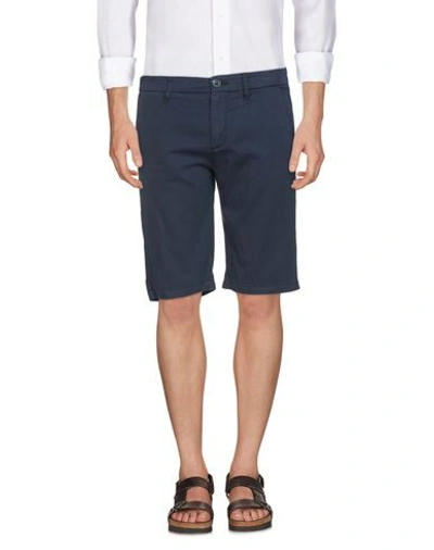 Guess Man Shorts & Bermuda Shorts Midnight Blue Size 28 Cotton, Linen, Elastane In Blue
