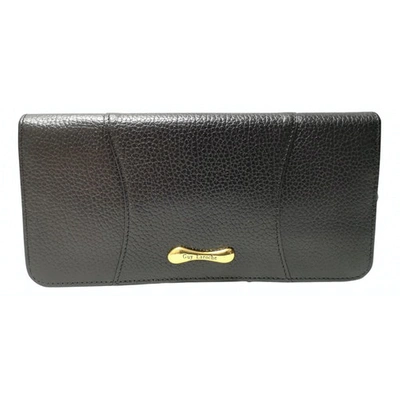 Pre-owned Guy Laroche Leather Small Bag In Black