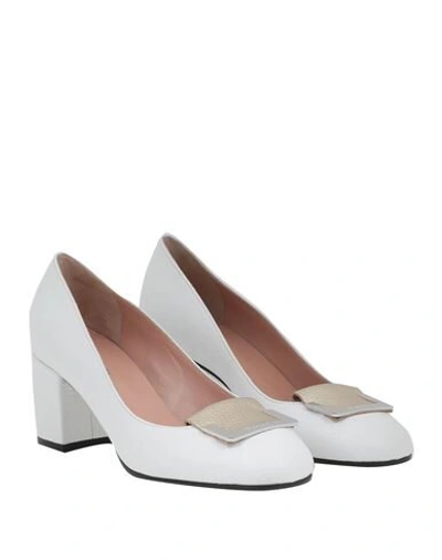 Pollini Pumps In White