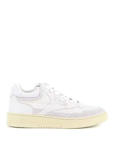 Shop Autry Aumm Sneakers In White