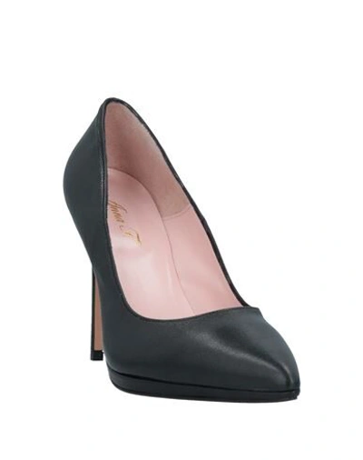 Shop Anna F. Pump In Black