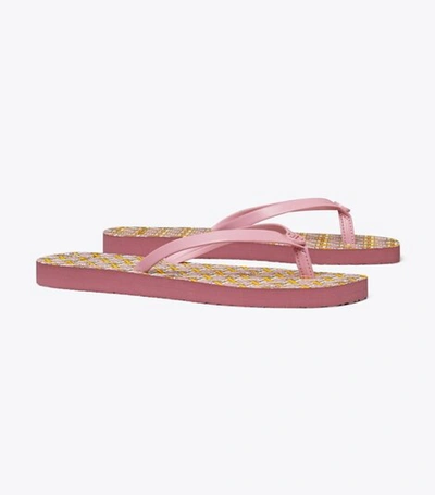 Tory Burch Women s Logo Flip Flops In Blushing Pink Basket Weave