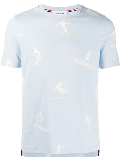 Shop Thom Browne Surfer Print T-shirt In Blue