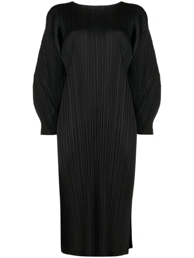 Shop Issey Miyake Plissé Puff-sleeve Midi Dress In Black