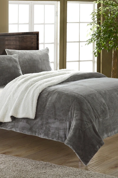 Shop Chic Home Bedding Queen Evelyn Faux Shearling Blanket Set In Grey