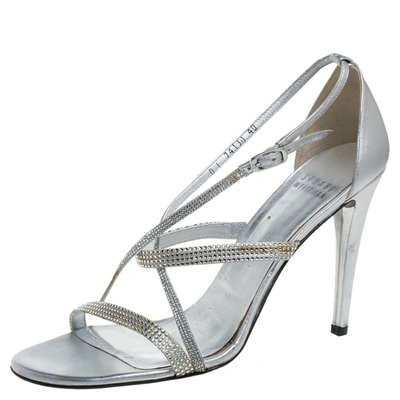 Pre-owned Stuart Weitzman Silver Leather Crystal Embellished Strappy Sandals Size 40