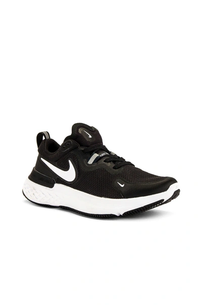 Nike React Miler Running Shoe In Black