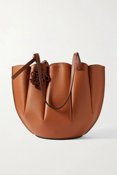 Shop Loewe Shell Small Leather Tote In Tan