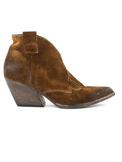 Shop Strategia Texan Suede Ankle Boots In Nocciola