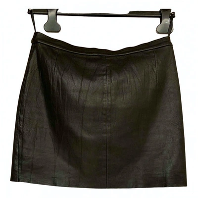 Pre-owned Zadig & Voltaire Leather Mini Skirt In Black