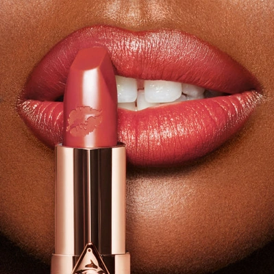 Charlotte Tilbury Hot Lips 2 - Carina's Star