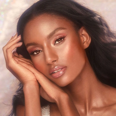 Charlotte Tilbury Glowgasm Beauty Light Wand - Colour Peachgasm In Gold