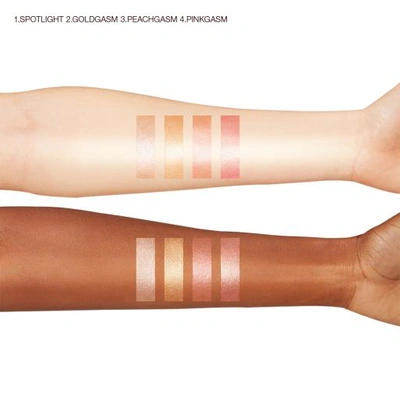 Charlotte Tilbury Glowgasm Beauty Light Wand - Colour Peachgasm In Gold