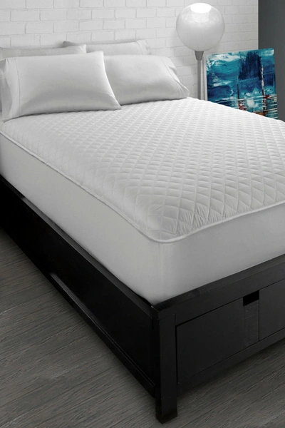 Ella Jayne White Classic Quilted Twin Mattress Protector In White