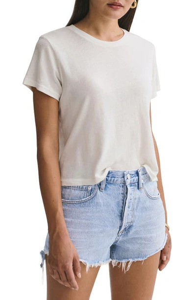 Shop Agolde Linda Boxy Organic Cotton T-shirt In Tissue (off White)