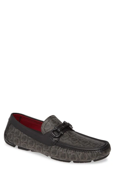 Shop Ferragamo Salvatore  Parigi Driving Shoe In Black/ Grey