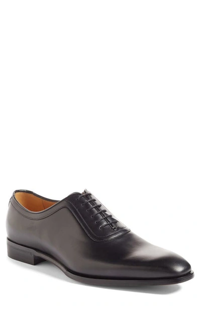 Shop Gucci Plain Toe Oxford In Nero Leather