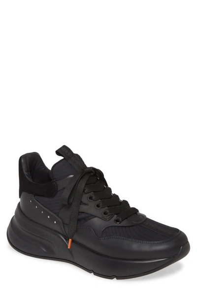 Alexander Mcqueen Oversized Runner Low-top Sneakers In Black/ Black/ Silver