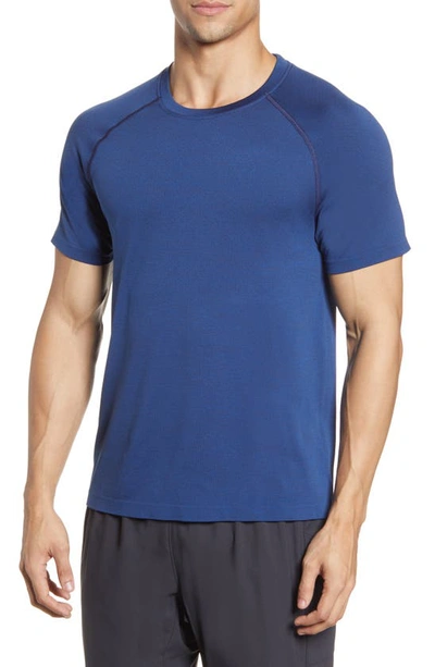 Shop Rhone Reign Tech Short Sleeve T-shirt In Estate Blue/navy