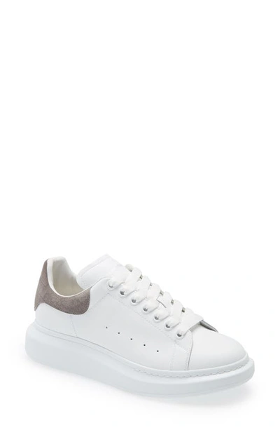 Shop Alexander Mcqueen Oversize Sneaker In White/ Lead