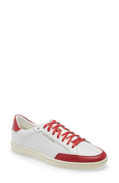Shop Saint Laurent Court Classic Sl/10 Low Top Sneaker In White/ Red