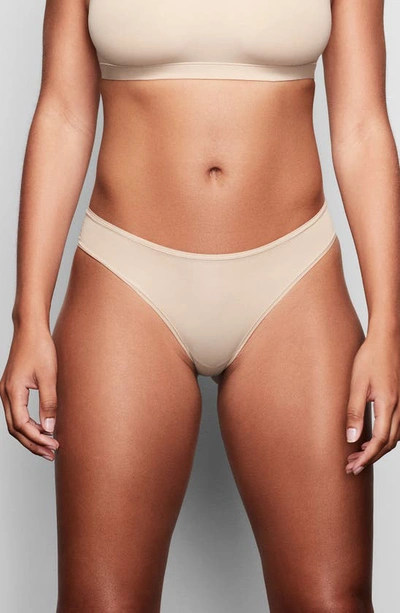 FITS EVERYBODY CHEEKY BRIEF | SAND