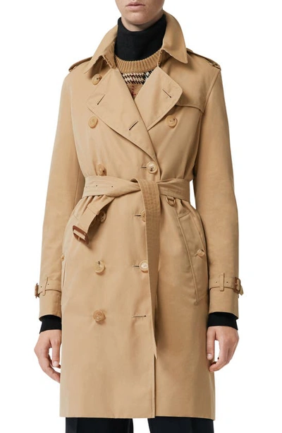 Shop Burberry The Kensington Heritage Trench Coat In Honey