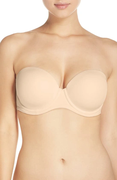 Shop Gucci Red Carpet Convertible Strapless Bra In Natural Nude