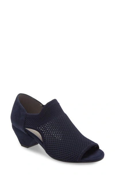 Shop Eileen Fisher Wink Sandal In Midnight Fabric