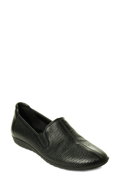Shop Sesto Meucci Brilla Loafer In Black Nappa Leather