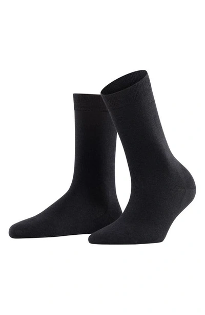 Falke Soft Merino Crew Socks In Black
