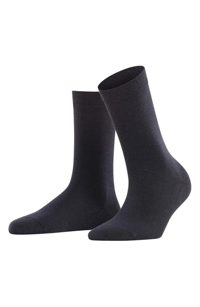 Falke Soft Wool And Cotton-blend Socks In Dk Navy