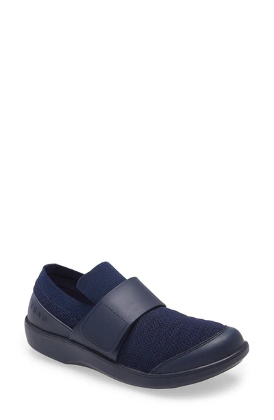 Shop Traq By Alegria Qwik Sneaker In Navy Waves Leather