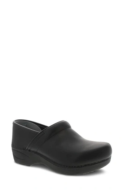Dansko Pro Xp 2.0 Clog In Black