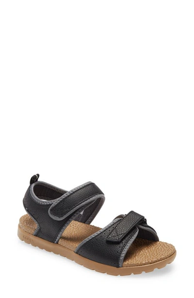 Shop Acorn Grafton Sandal In Black Leather