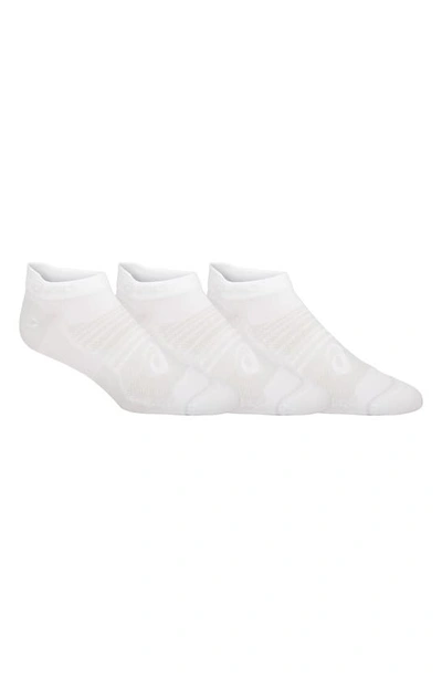 Shop Asicsr Asics Quick Lyte Plus 3-pack Socks In Brilliant White/ Polar Shade