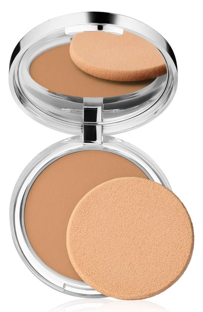 Shop Clinique Stay-matte Sheer Pressed Powder In Stay Spice