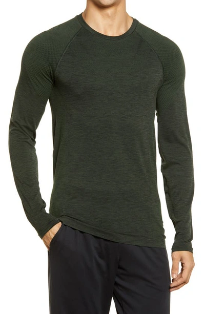 Shop Alo Yoga Conquer Performance T-shirt In Hunter Heather