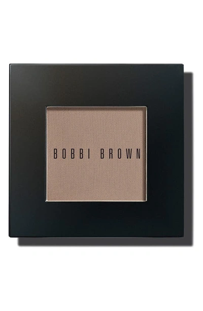 Shop Bobbi Brown Eyeshadow In Cement