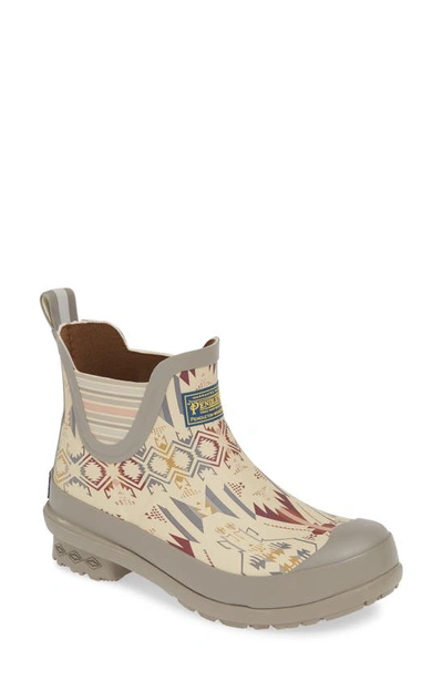 Shop Pendleton White Sands National Monument Chelsea Boot In Sand Rubber