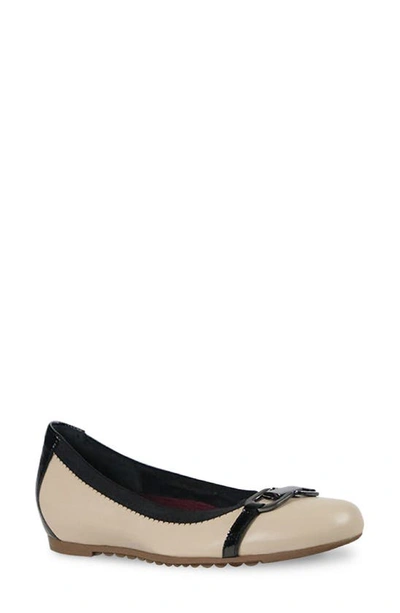 Munro ivy top ballet flat