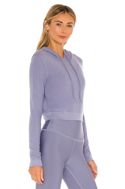 Shop Alo Yoga Getaway Hoodie In Blue Moon Heather