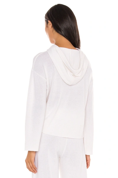 Shop Bella Dahl Sweater Hoodie In Pearl White